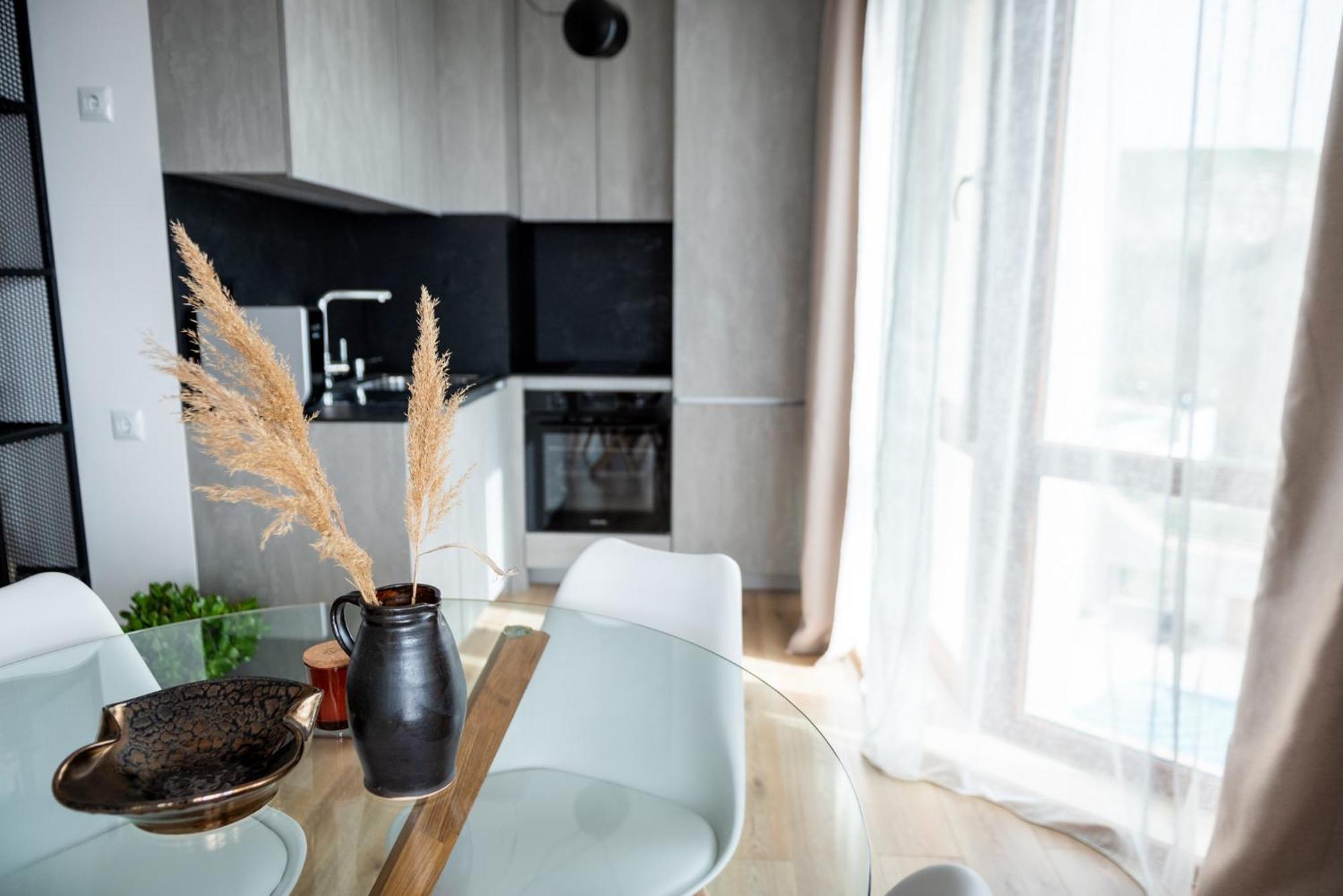 Queen'S Palace Balchik Apartment Luaran gambar